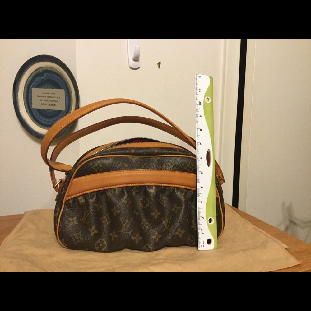 Louis Vuitton Vienna Klara SOLD ๐๐๐ - Picture 12 of 12